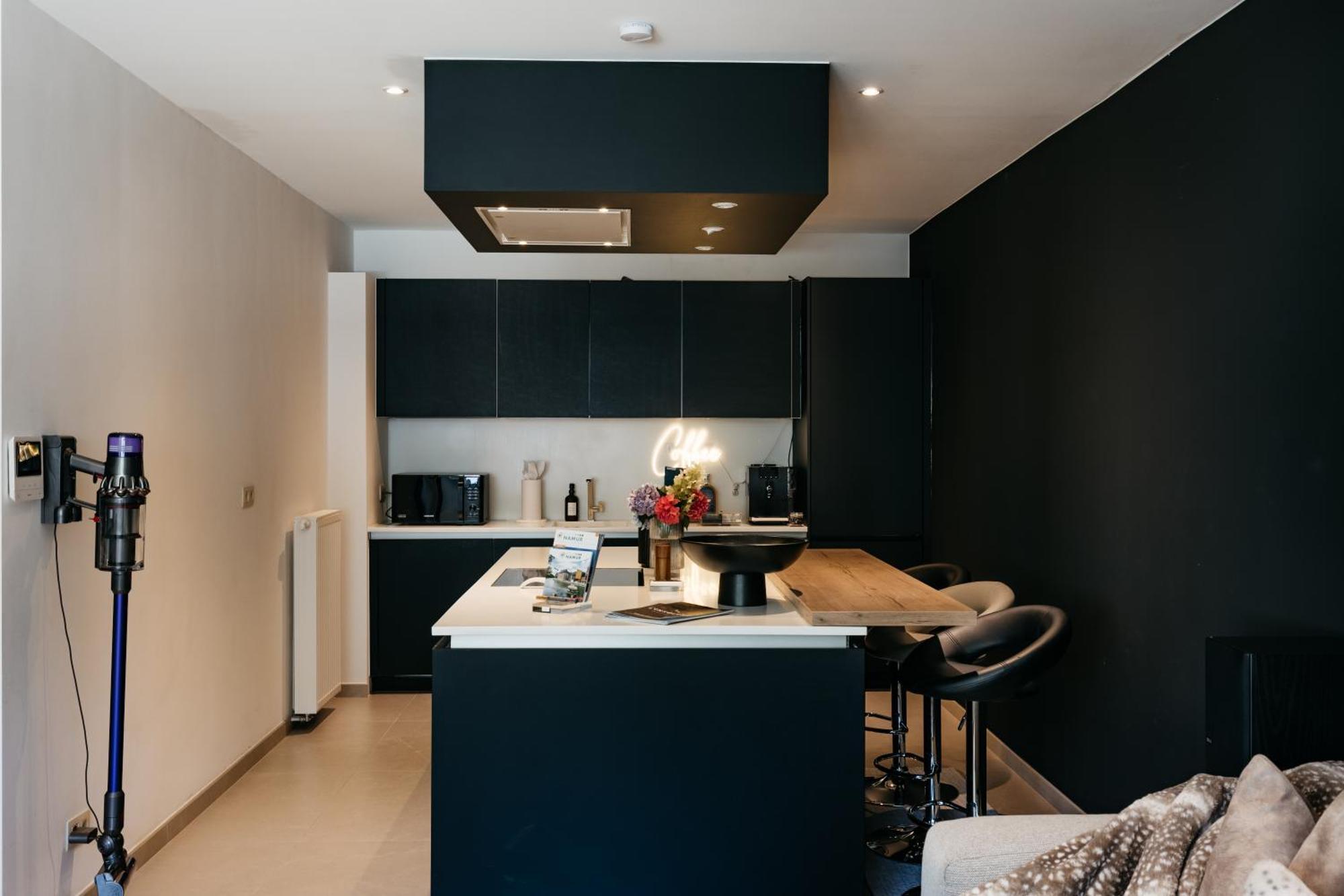 The Edgewater Suites - Park View Namur Exteriör bild