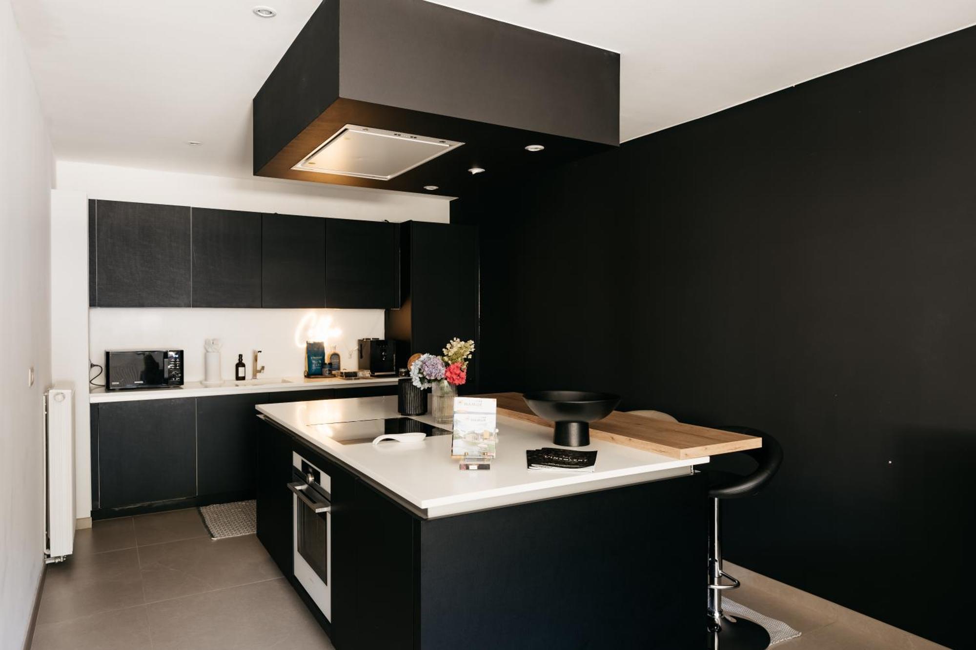 The Edgewater Suites - Park View Namur Exteriör bild